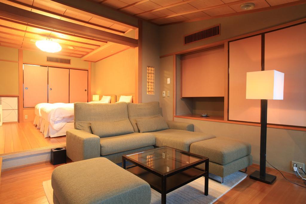 Shogetsu Hotell Gero Rum bild